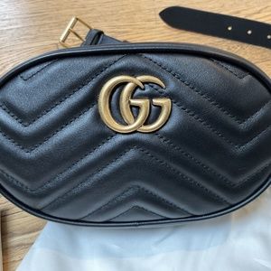 GUCCI Marmont Black Chevron Matelasse Gold GG Belt Waist Fanny Pack Bag Purse 75